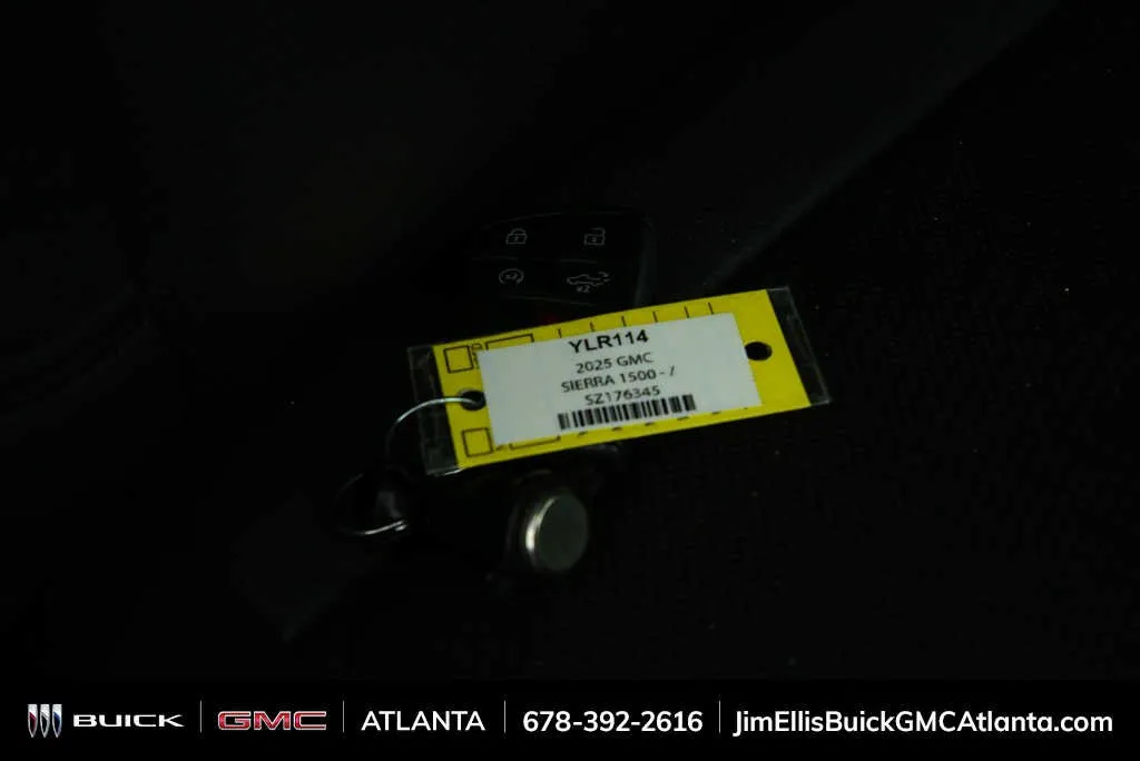 2025 GMC Sierra 1500 SLT thumbnail 36