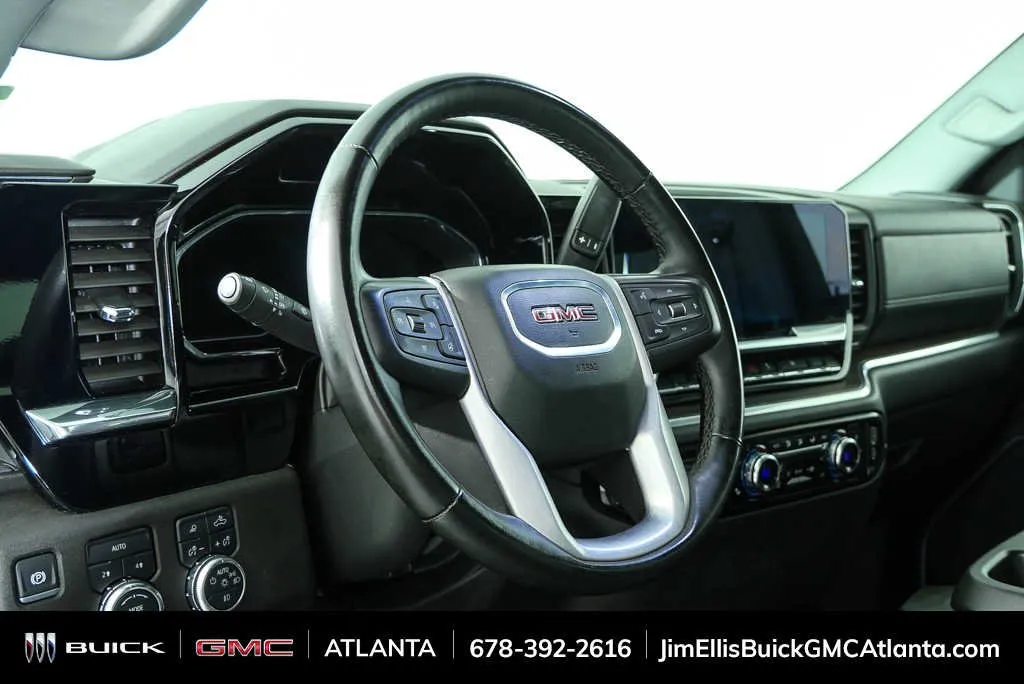 2025 GMC Sierra 1500 SLT thumbnail 4