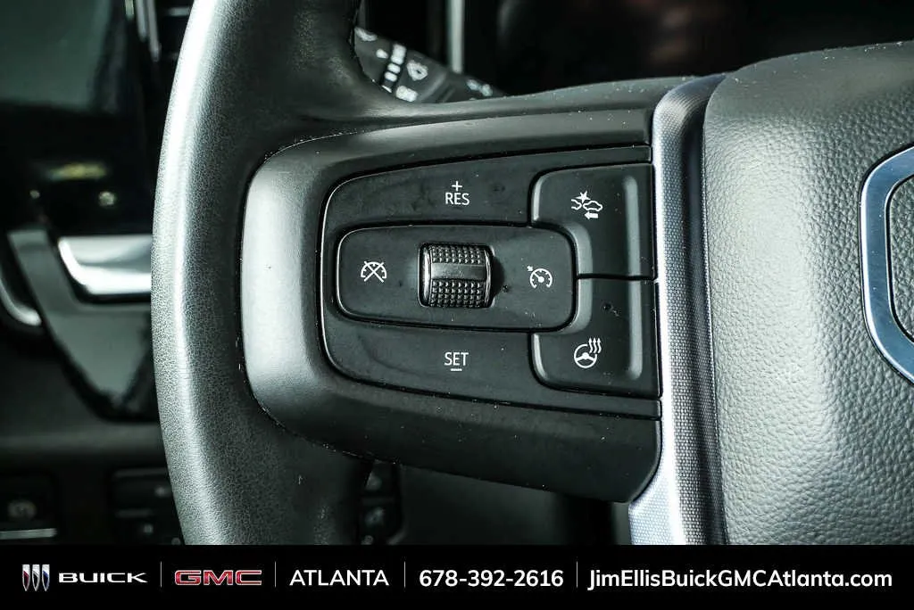 2025 GMC Sierra 1500 SLT thumbnail 10
