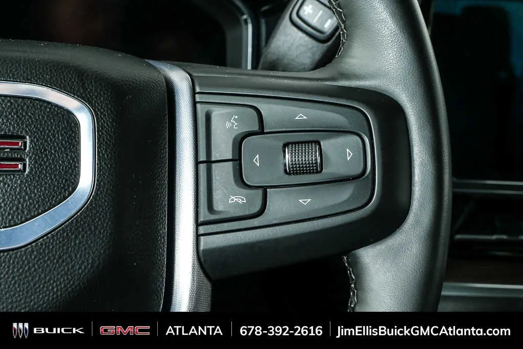 2025 GMC Sierra 1500 SLT thumbnail 11