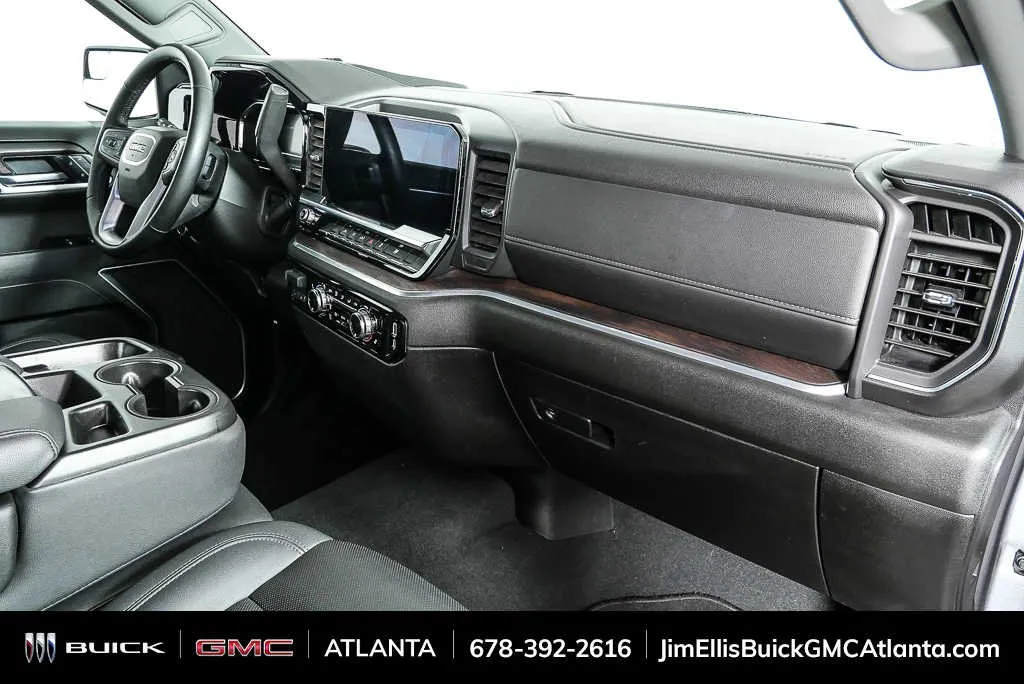 2025 GMC Sierra 1500 SLT thumbnail 21