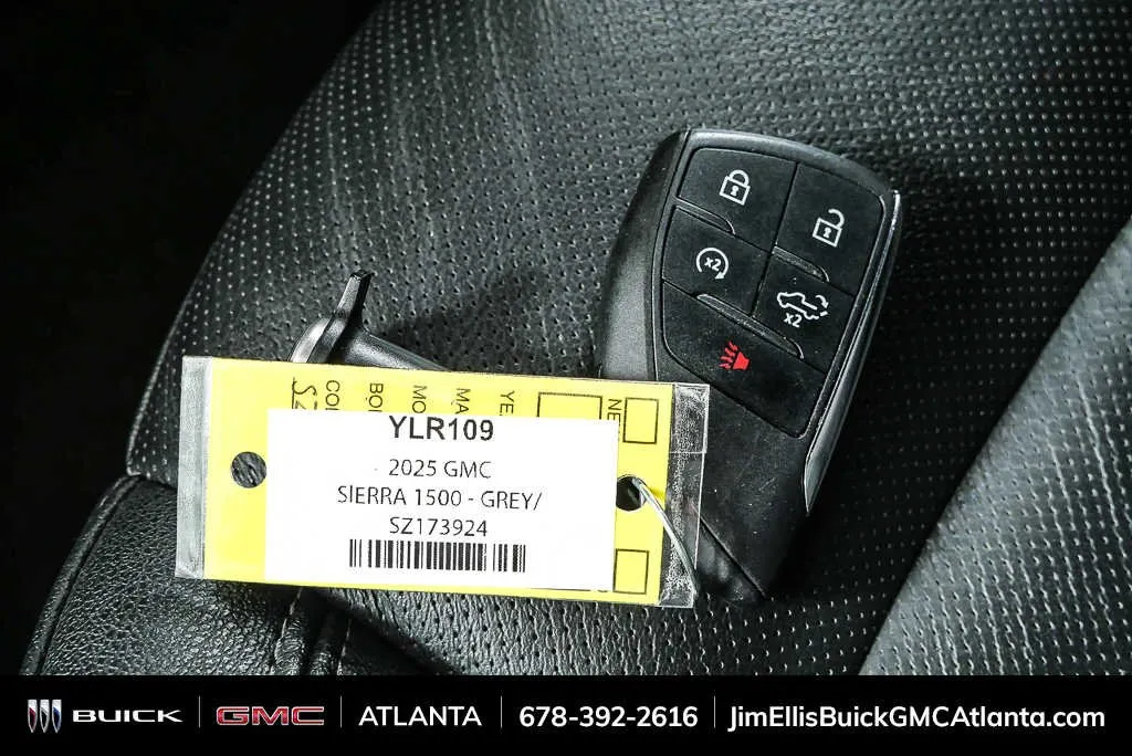 2025 GMC Sierra 1500 SLT thumbnail 35