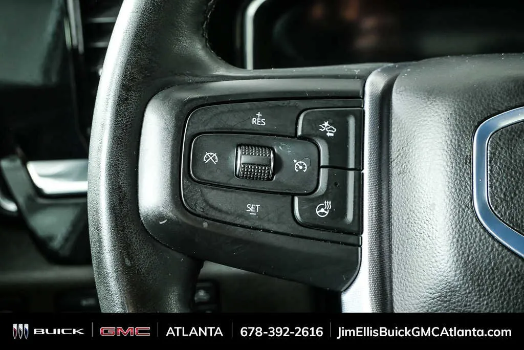2025 GMC Sierra 1500 SLT thumbnail 10