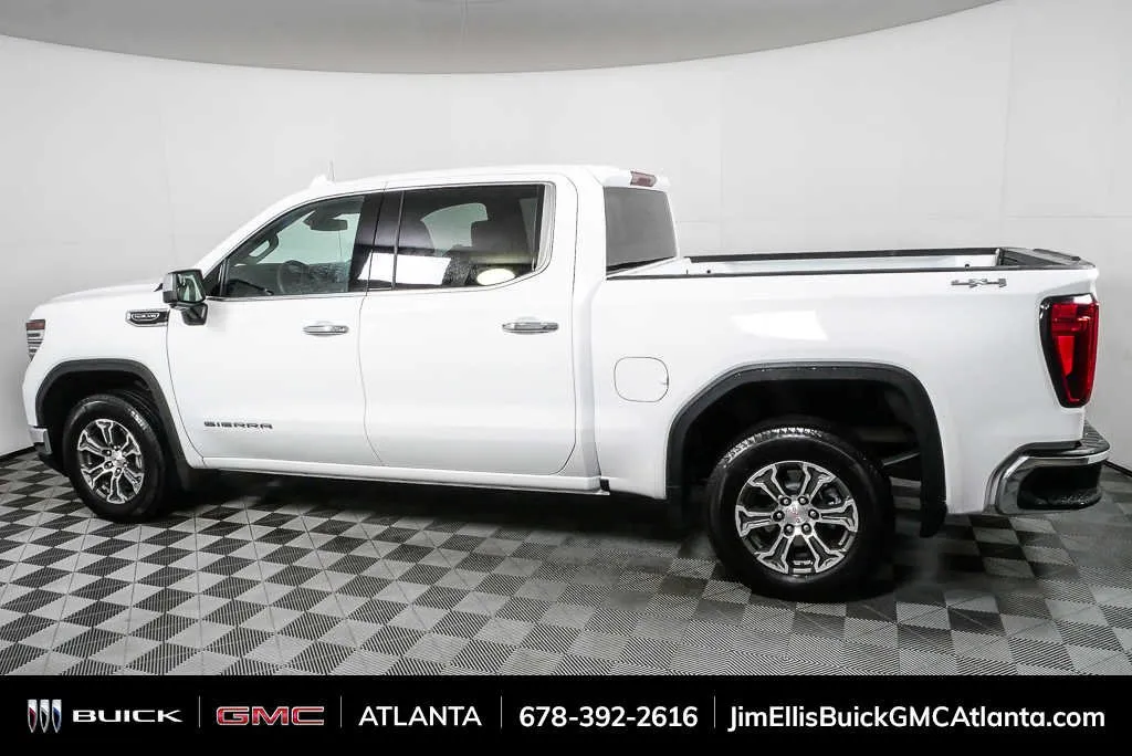 2025 GMC Sierra 1500 SLT thumbnail 2