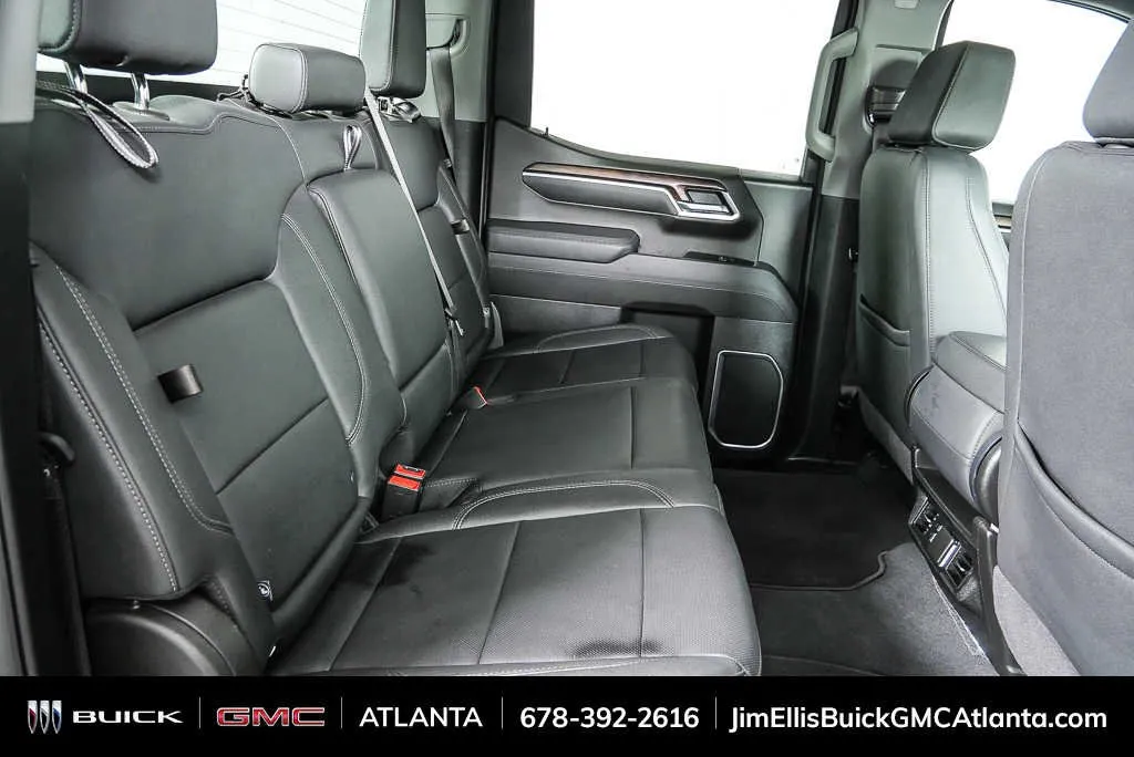 2025 GMC Sierra 1500 SLT thumbnail 20