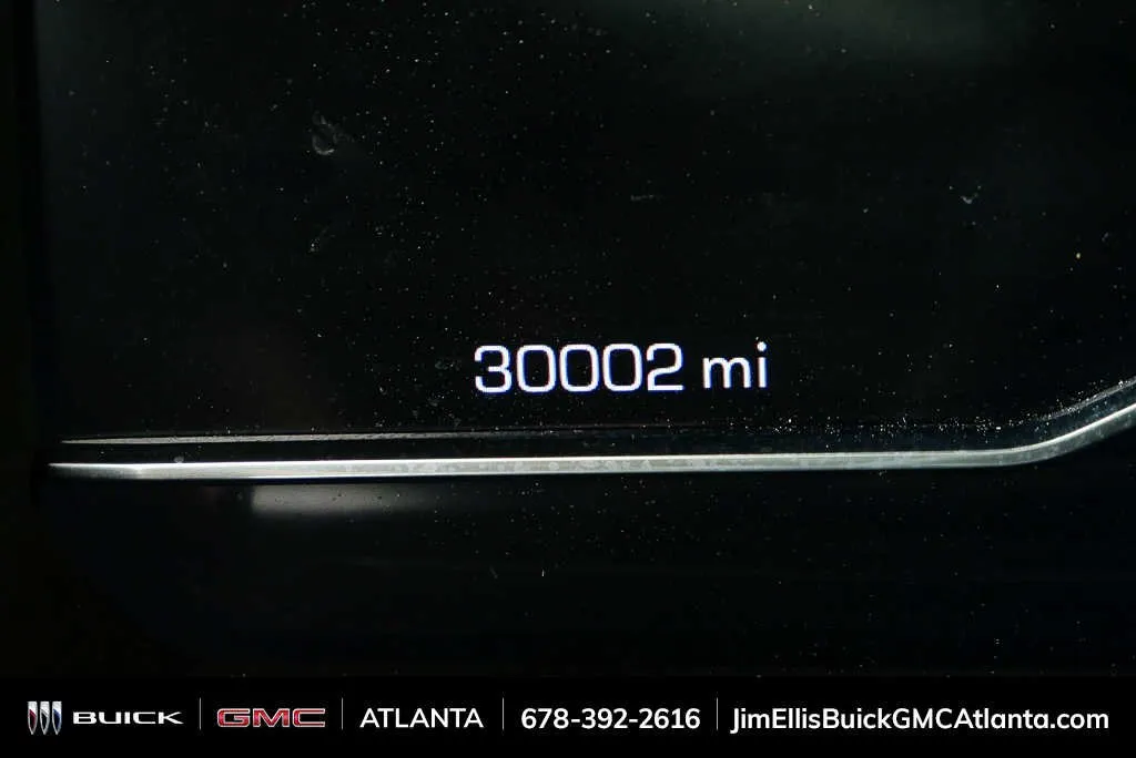 2025 GMC Sierra 1500 SLT thumbnail 8