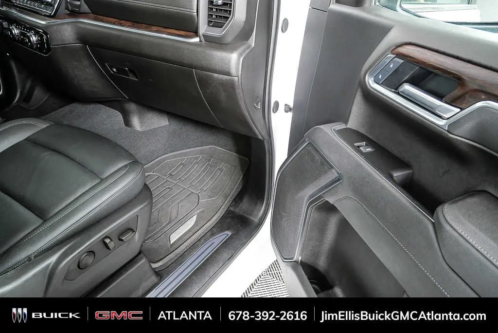 2025 GMC Sierra 1500 SLT thumbnail 23