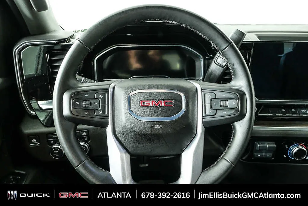 2025 GMC Sierra 1500 SLT thumbnail 9