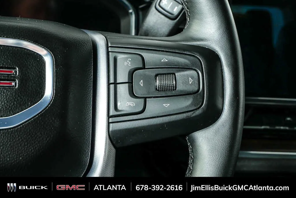 2025 GMC Sierra 1500 SLT thumbnail 11