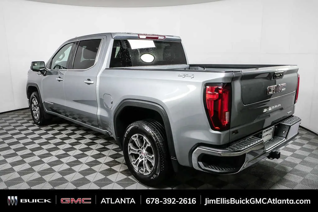 2025 GMC Sierra 1500 SLT thumbnail 3