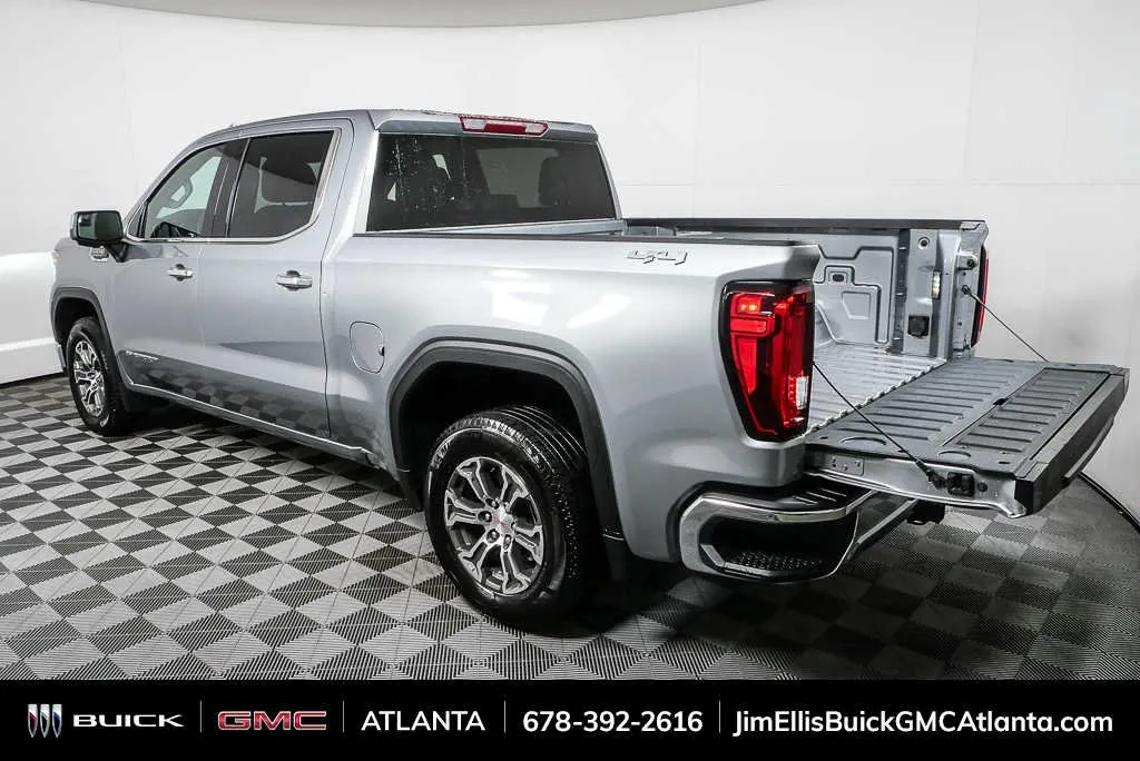 2025 GMC Sierra 1500 SLT thumbnail 30