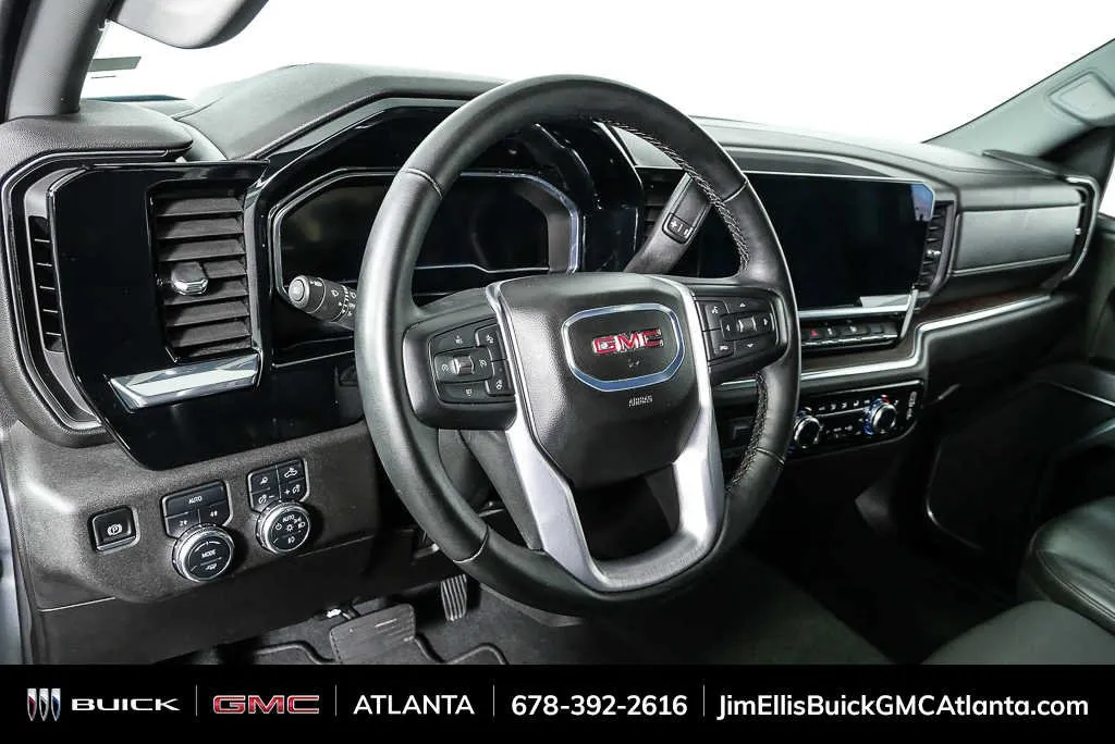 2025 GMC Sierra 1500 SLT thumbnail 4