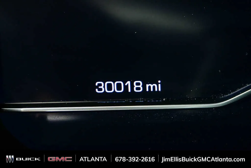 2025 GMC Sierra 1500 SLT thumbnail 8