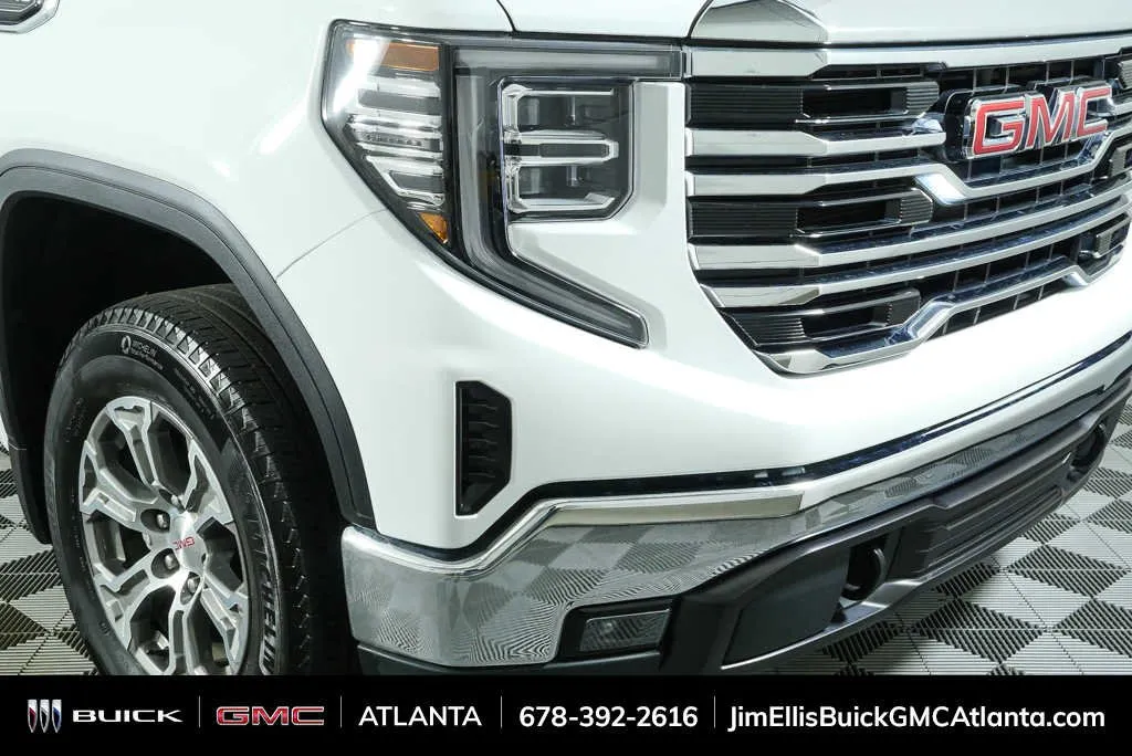 2025 GMC Sierra 1500 SLT thumbnail 33