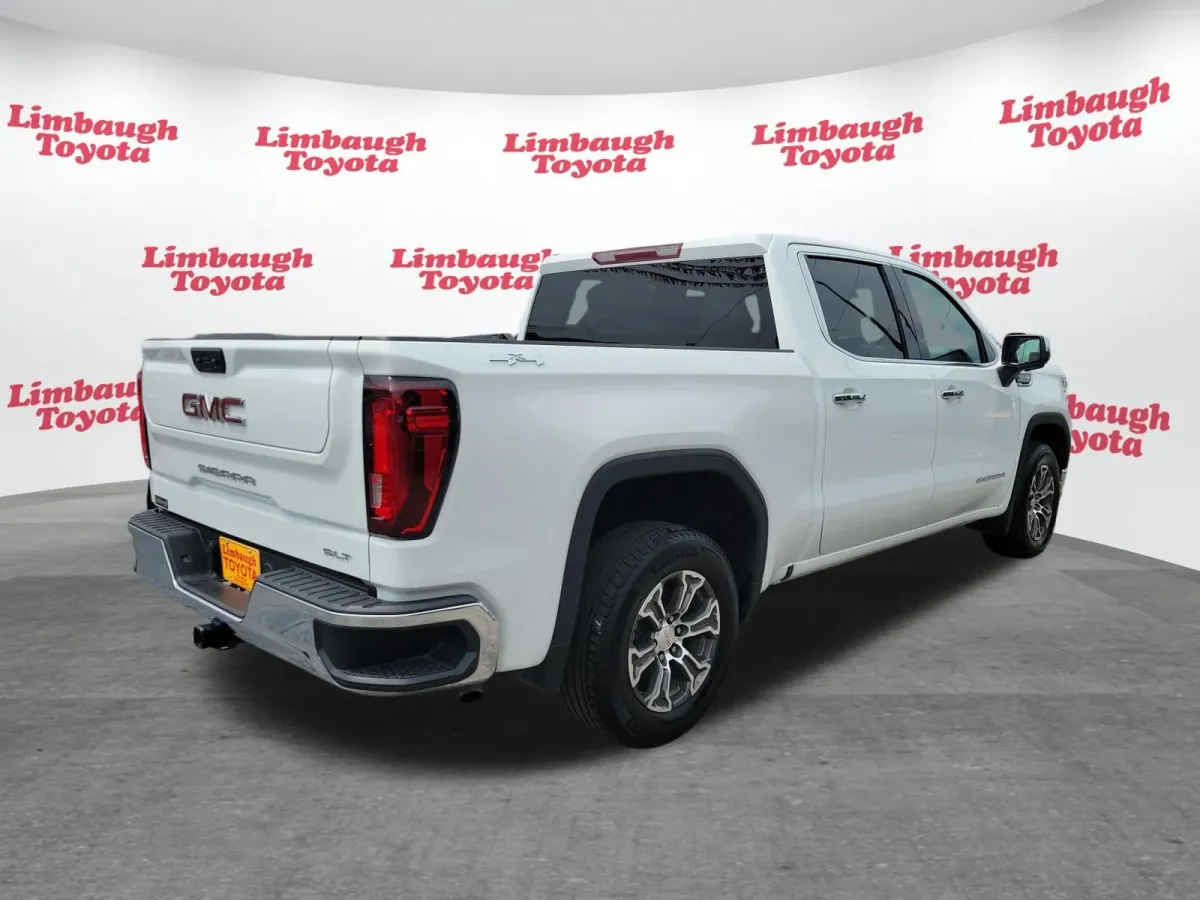 2025 GMC Sierra 1500 SLT thumbnail 24