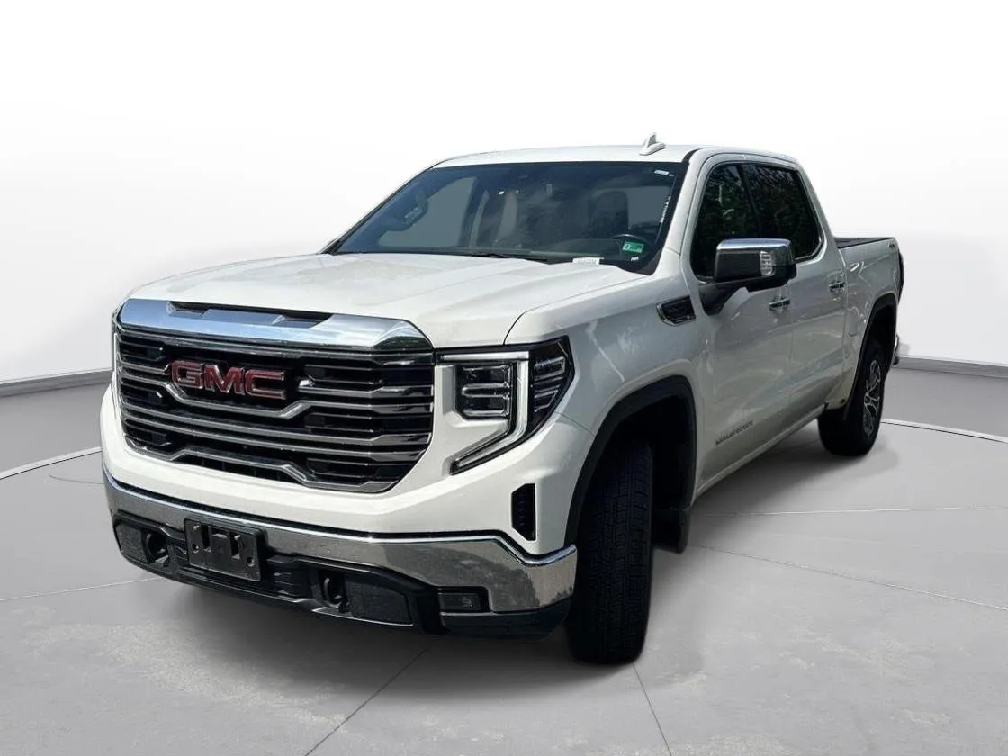 2025 GMC Sierra 1500 SLT thumbnail 2