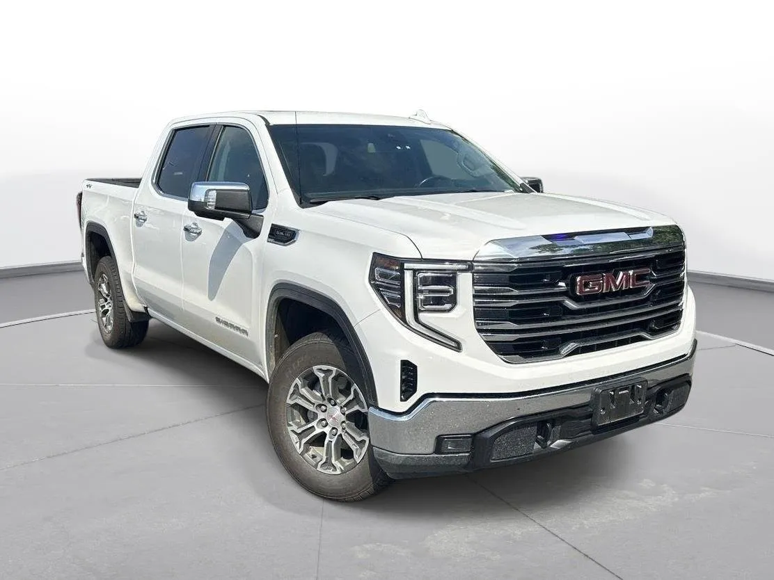 2025 GMC Sierra 1500 SLT thumbnail 4