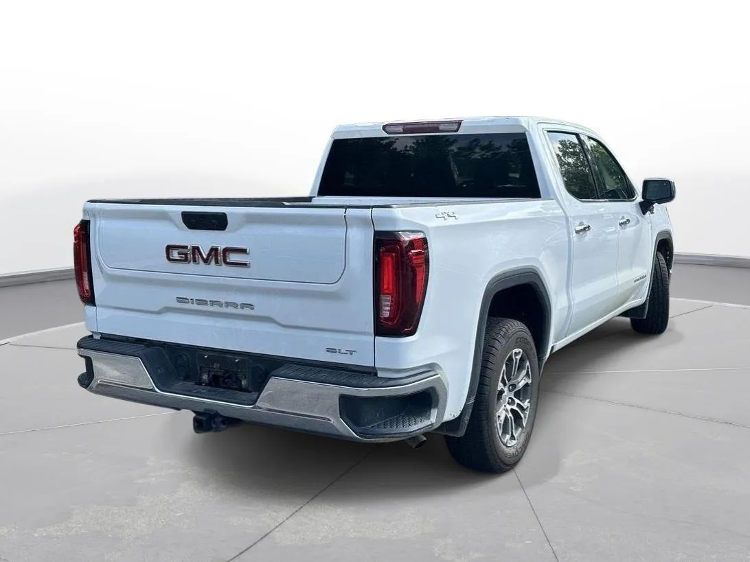 2025 GMC Sierra 1500 SLT thumbnail 6