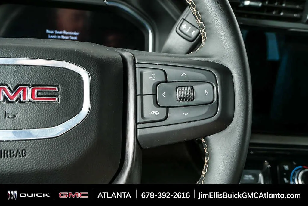 2025 GMC Sierra 2500 HD AT4 thumbnail 12