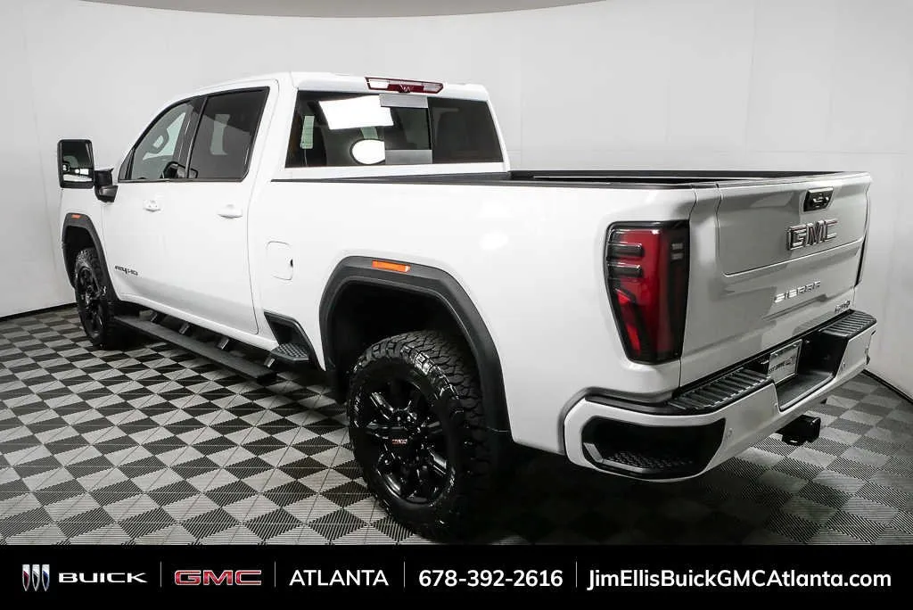 2025 GMC Sierra 2500 HD AT4 thumbnail 29