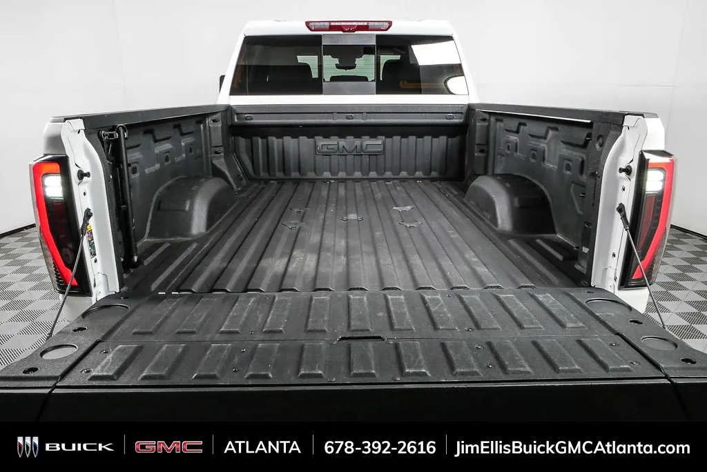 2025 GMC Sierra 2500 HD AT4 thumbnail 31