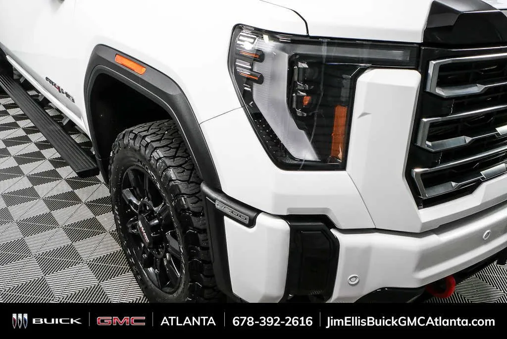 2025 GMC Sierra 2500 HD AT4 thumbnail 35