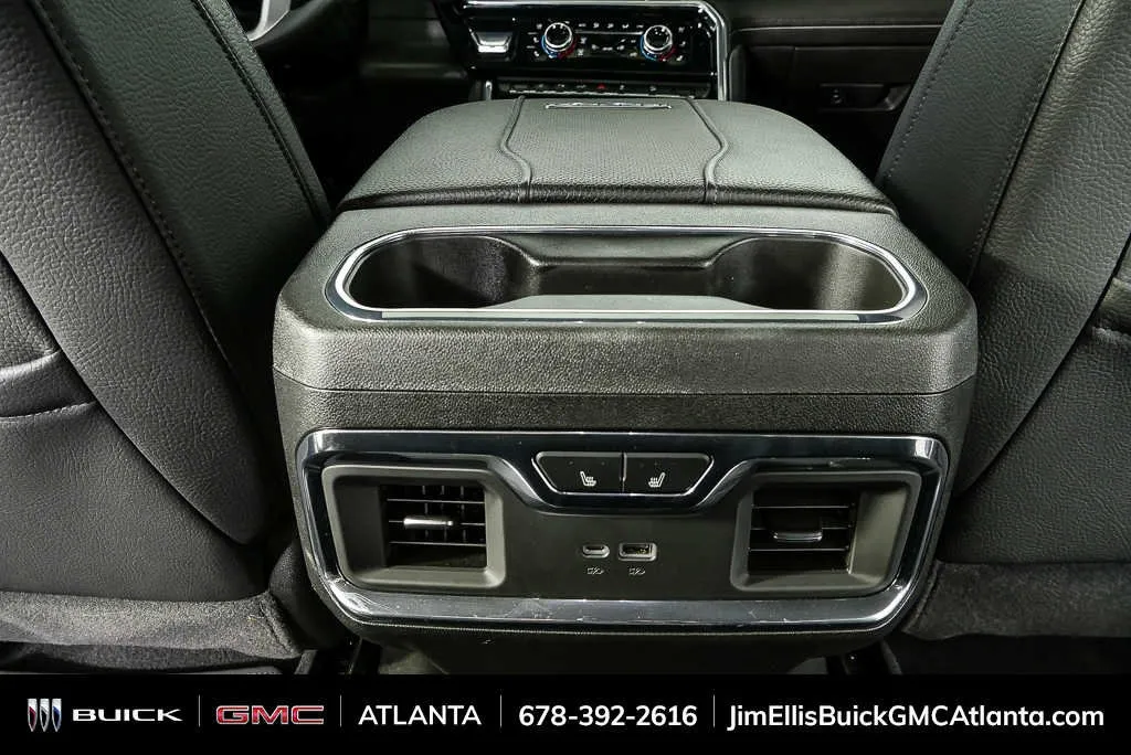 2025 GMC Sierra 2500 HD Denali thumbnail 19
