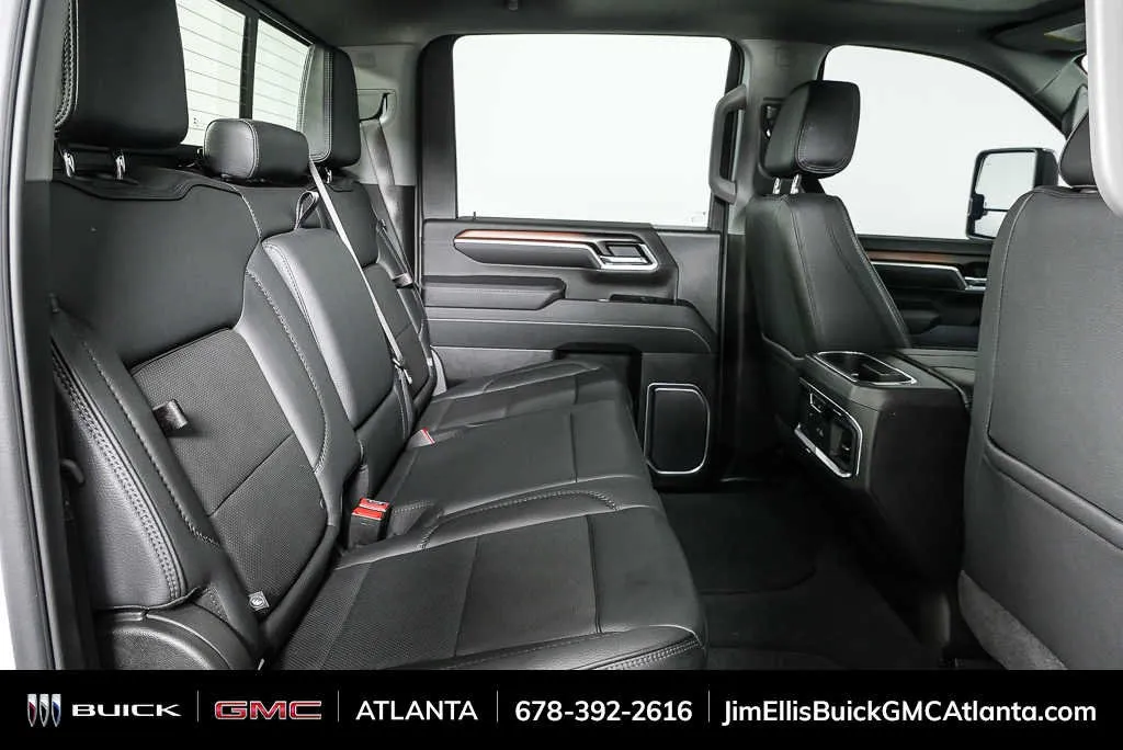 2025 GMC Sierra 2500 HD Denali thumbnail 22