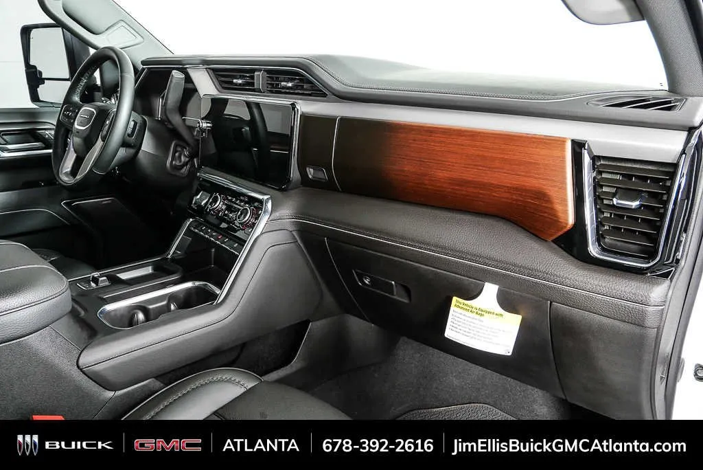 2025 GMC Sierra 2500 HD Denali thumbnail 24