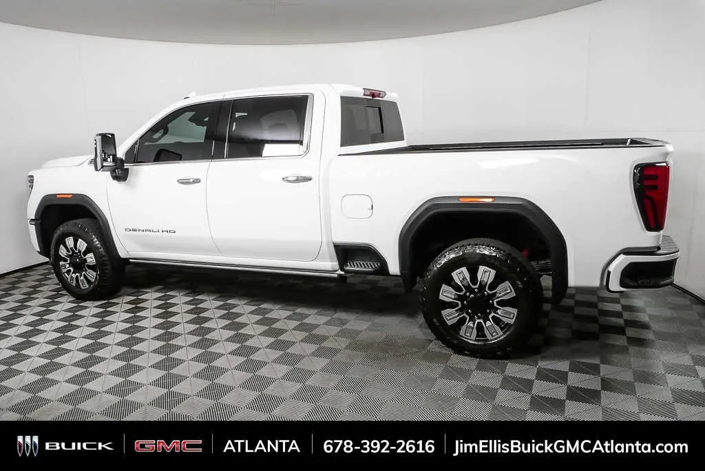2025 GMC Sierra 2500 HD Denali thumbnail 30
