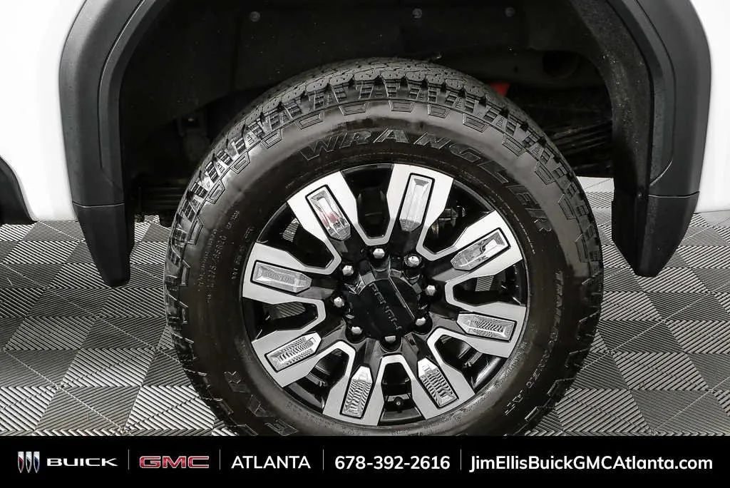 2025 GMC Sierra 2500 HD Denali thumbnail 35