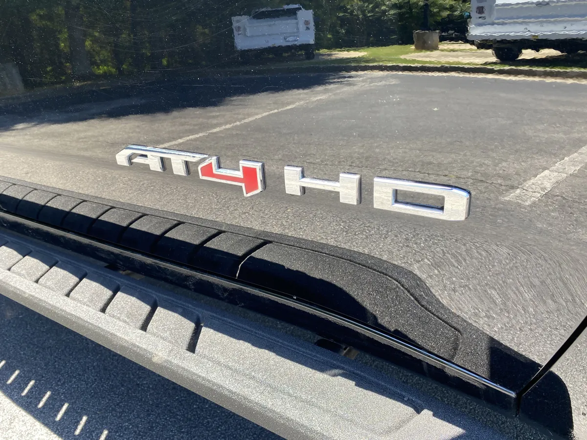 2025 GMC Sierra 2500HD AT4 thumbnail 44