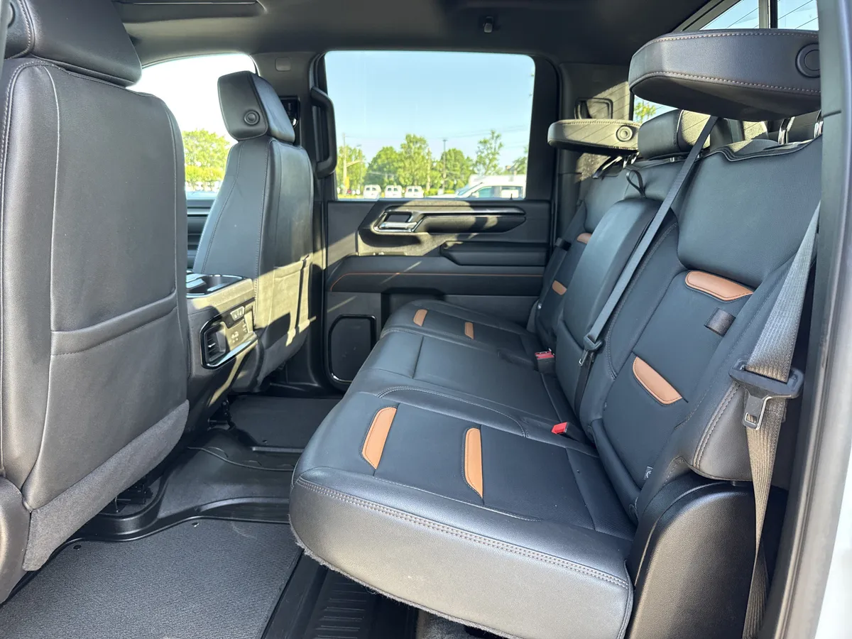 2025 GMC Sierra 2500HD AT4 thumbnail 29
