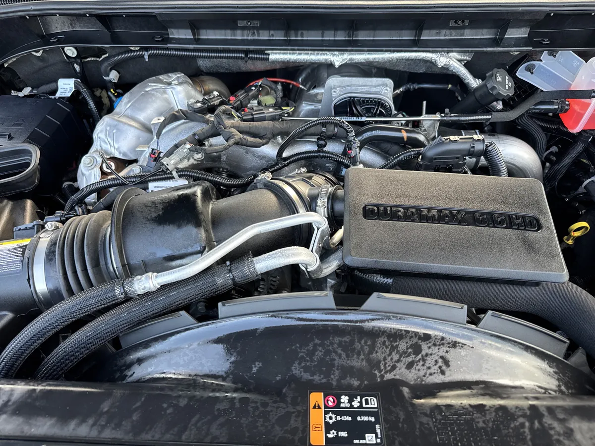 2025 GMC Sierra 2500HD Denali Ultimate thumbnail 30
