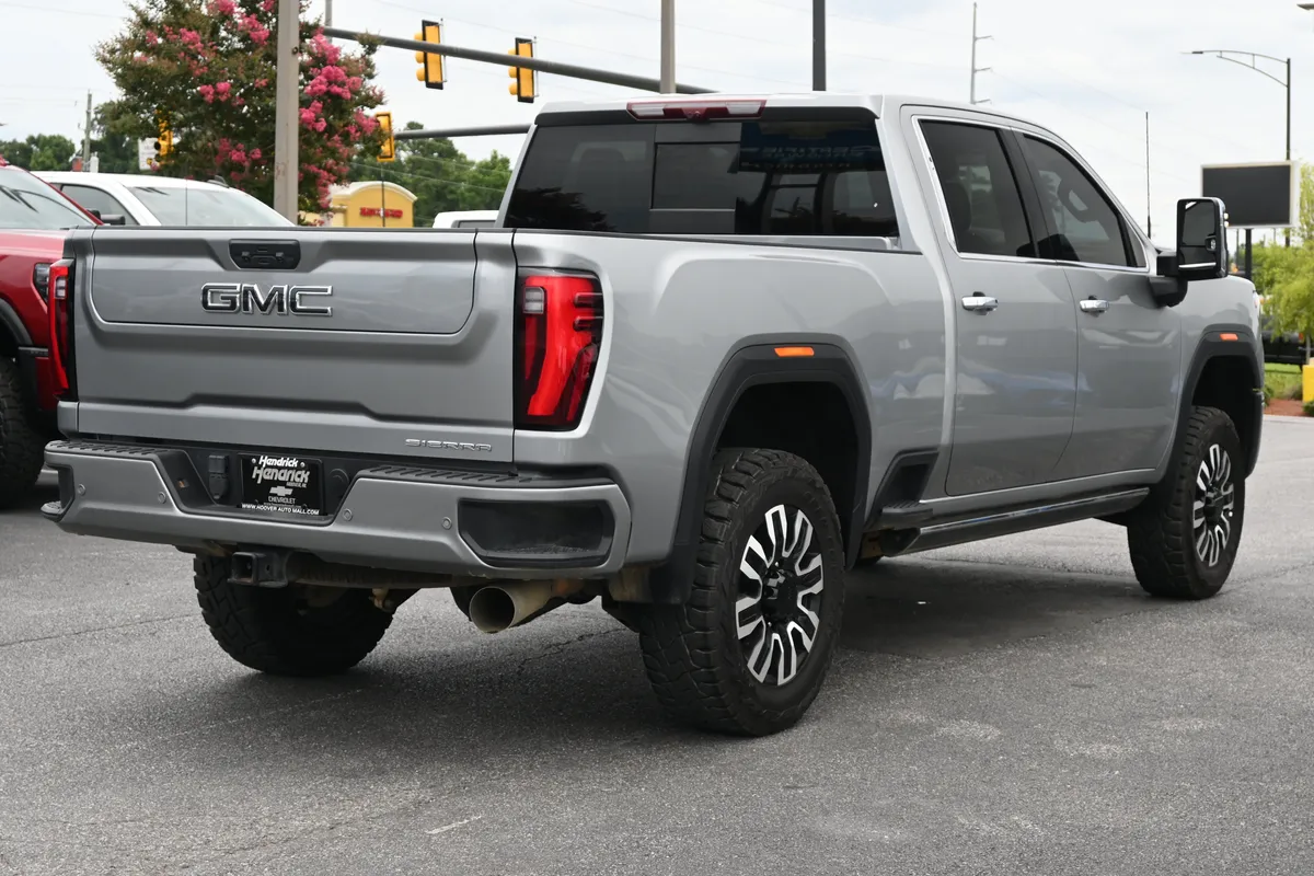 2025 GMC Sierra 2500HD Denali Ultimate thumbnail 18