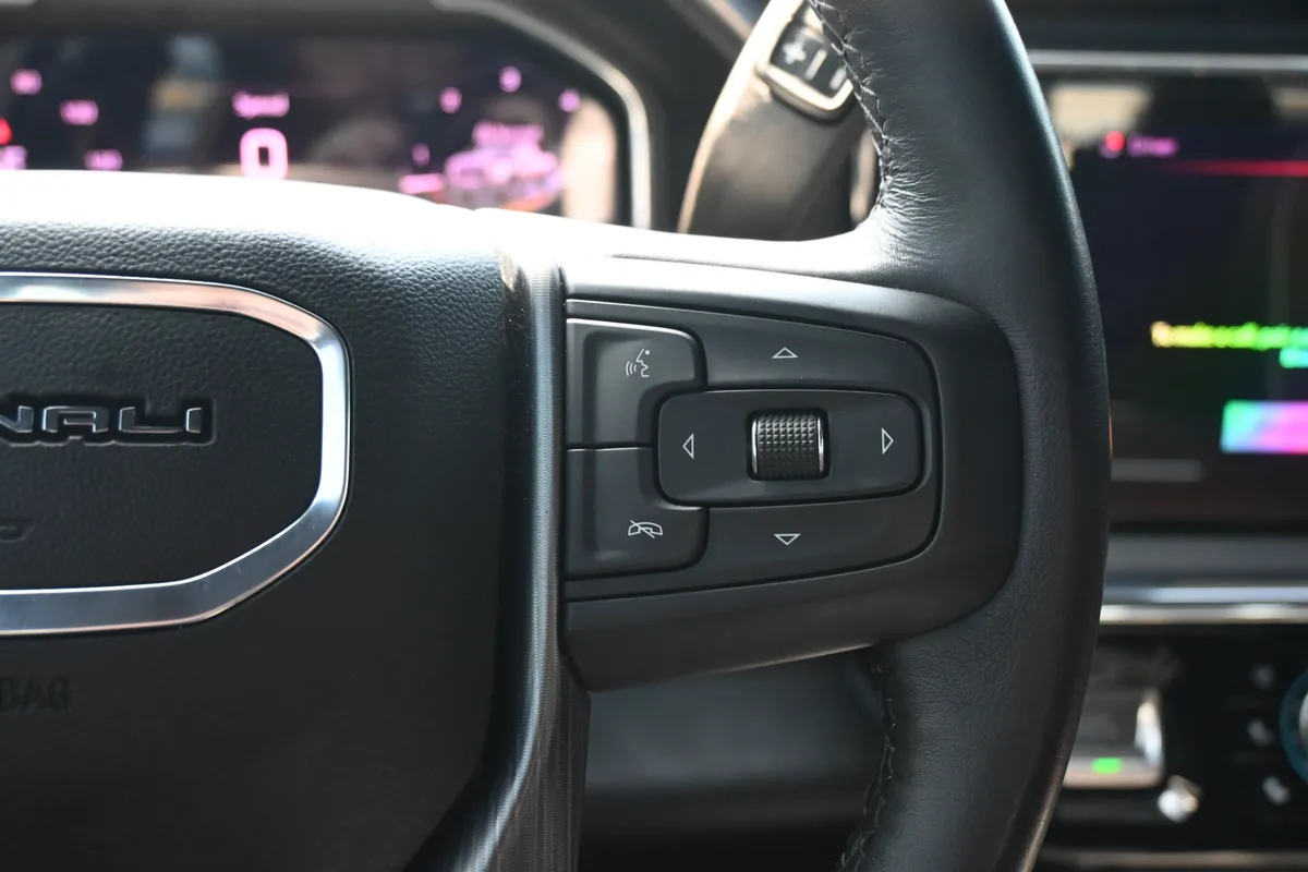 2025 GMC Sierra 2500HD Denali Ultimate thumbnail 26