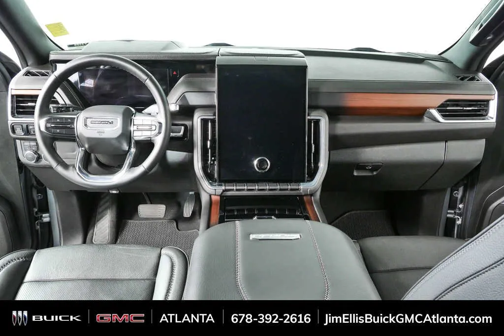 2025 GMC Yukon Denali thumbnail 19