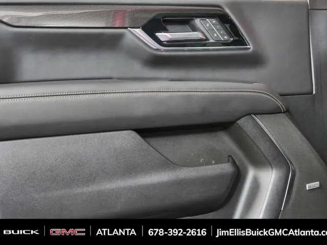 2025 GMC Yukon Elevation thumbnail 6