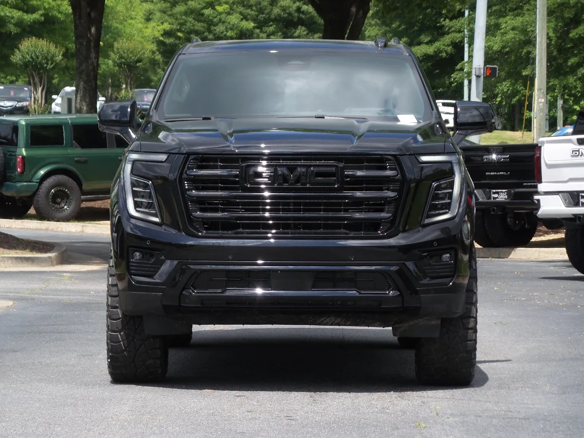 2025 GMC Yukon Elevation thumbnail 23