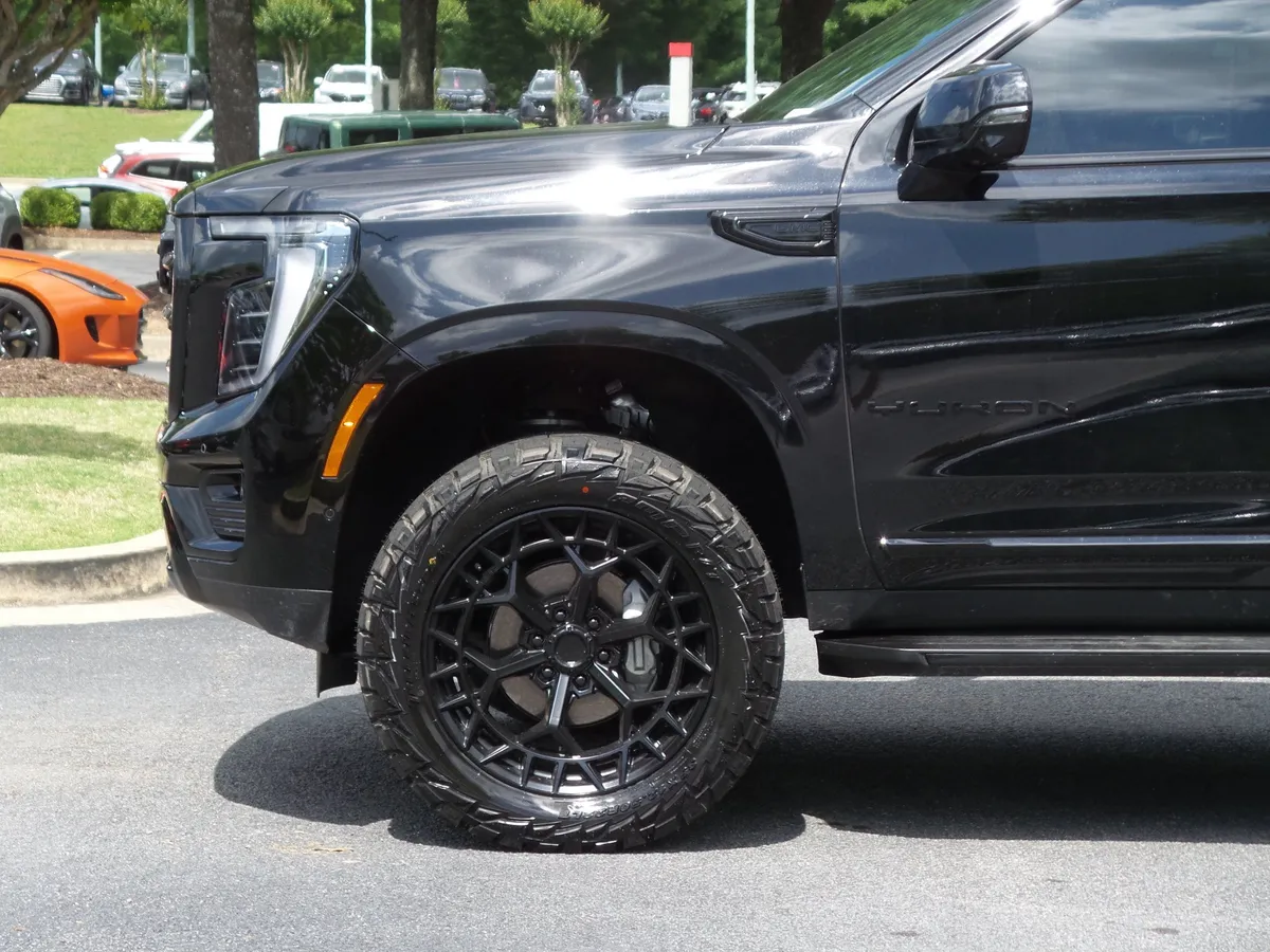 2025 GMC Yukon Elevation thumbnail 25