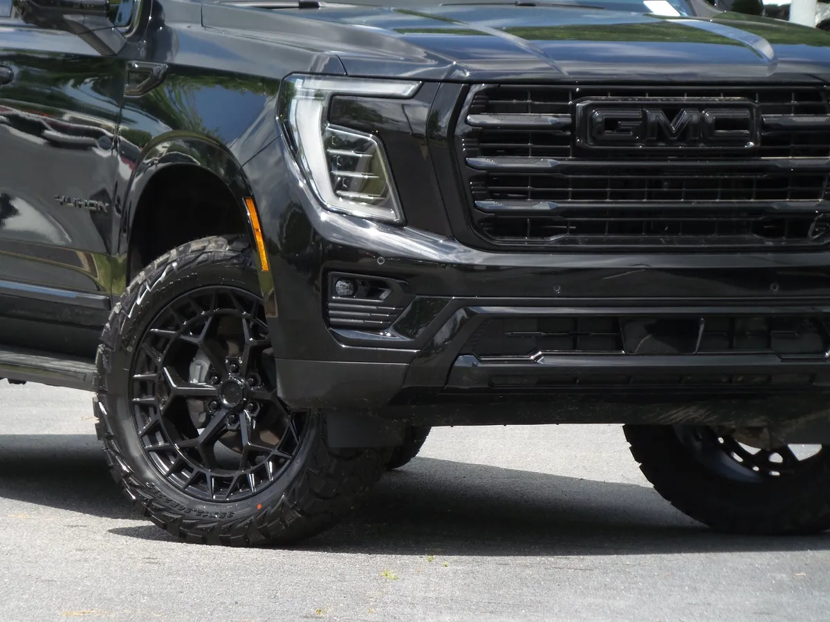 2025 GMC Yukon Elevation thumbnail 26