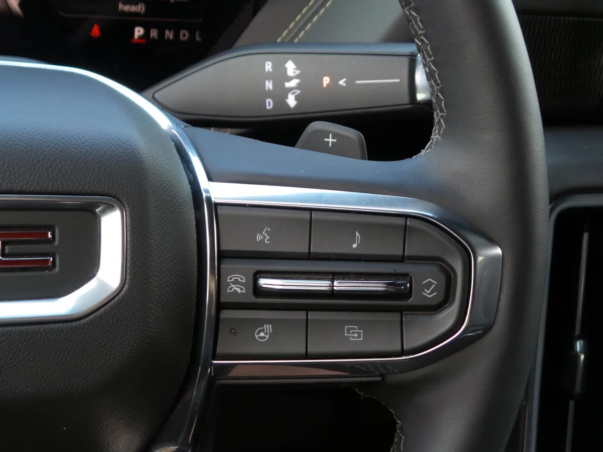 2025 GMC Yukon Elevation thumbnail 33