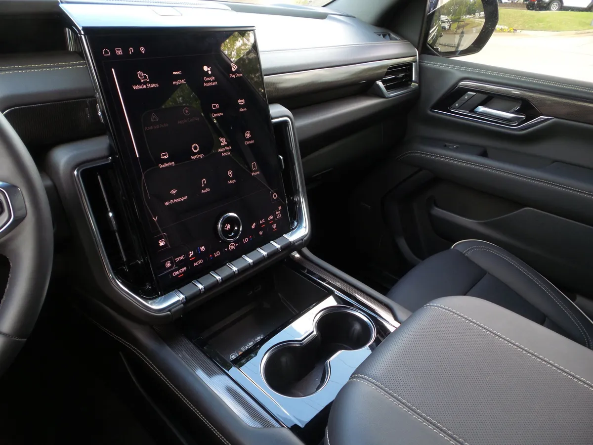 2025 GMC Yukon Elevation thumbnail 34