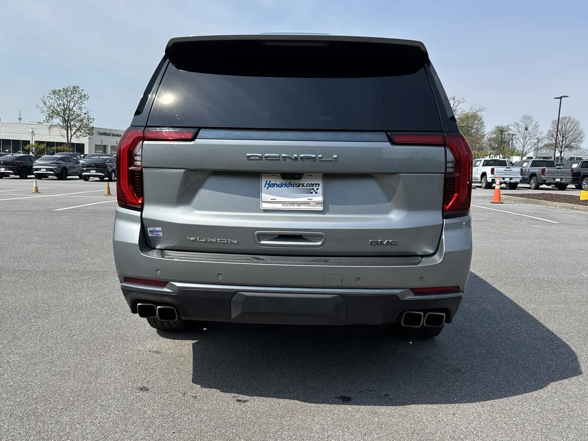 2025 GMC Yukon XL Denali Ultimate thumbnail 8