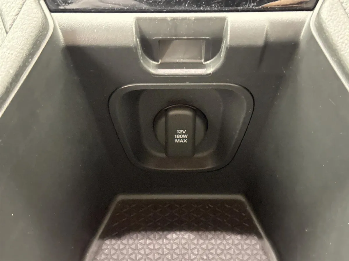 2025 Honda Accord Hybrid Sport thumbnail 30