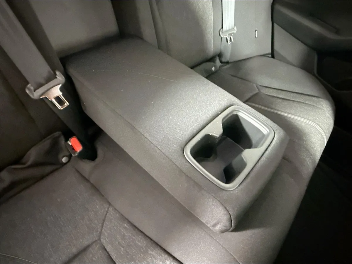 2025 Honda Accord Hybrid Sport thumbnail 35