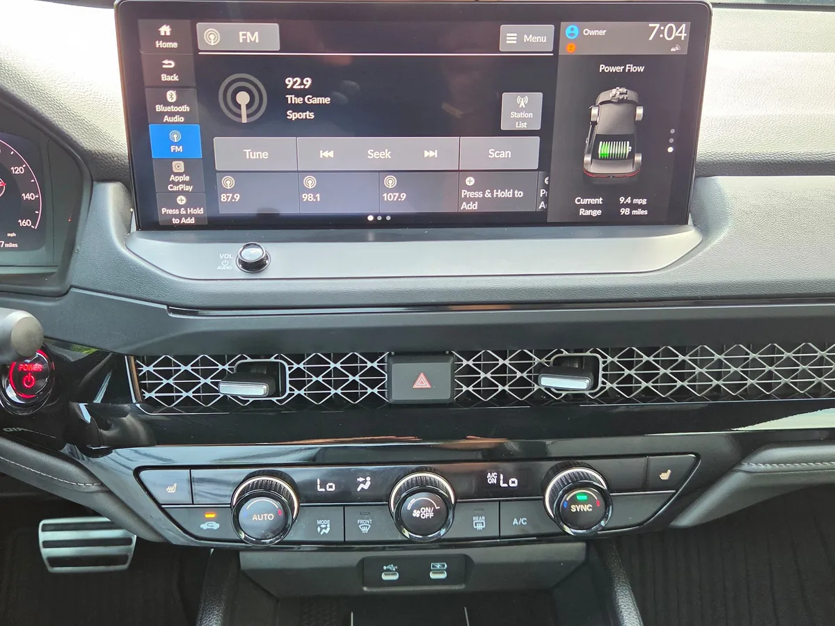 2025 Honda Accord Hybrid Sport-L thumbnail 19