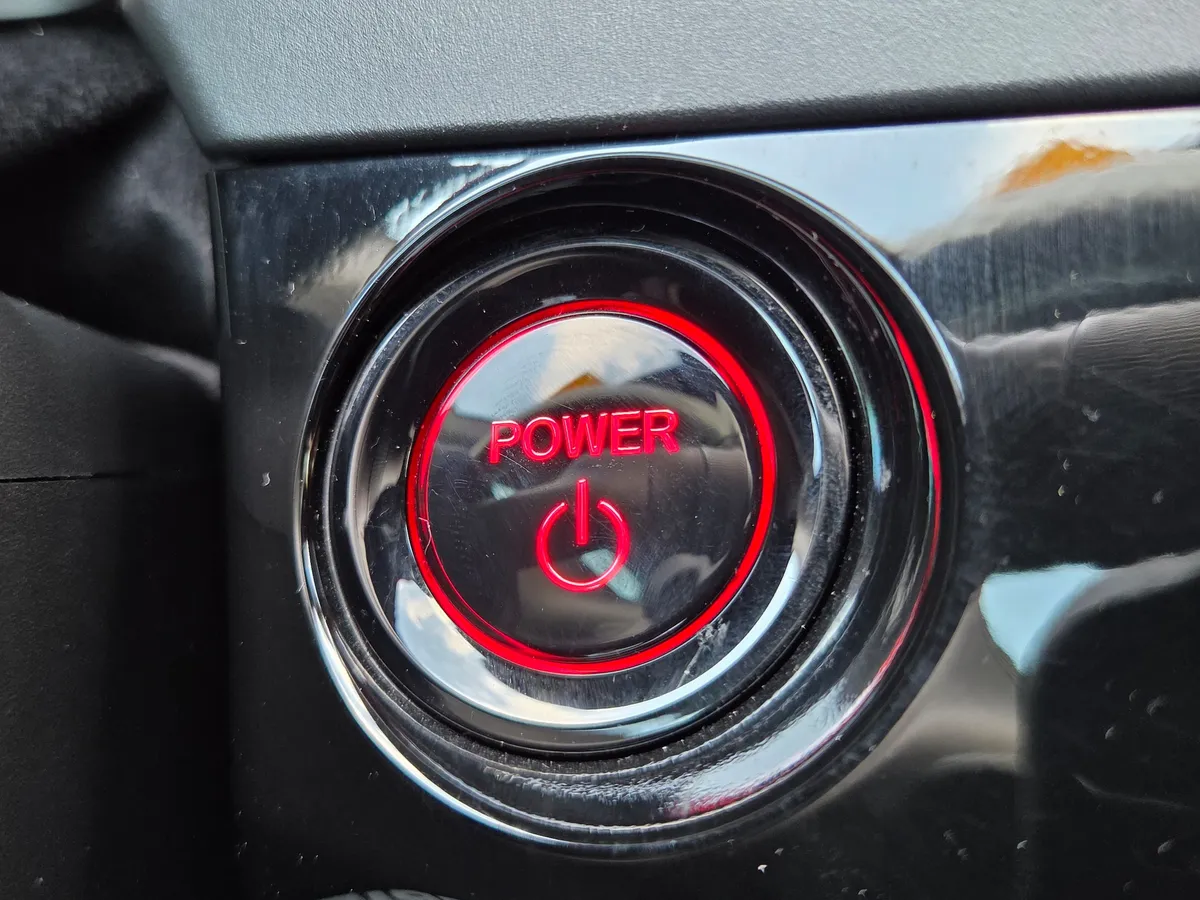 2025 Honda Accord Hybrid Sport-L thumbnail 26