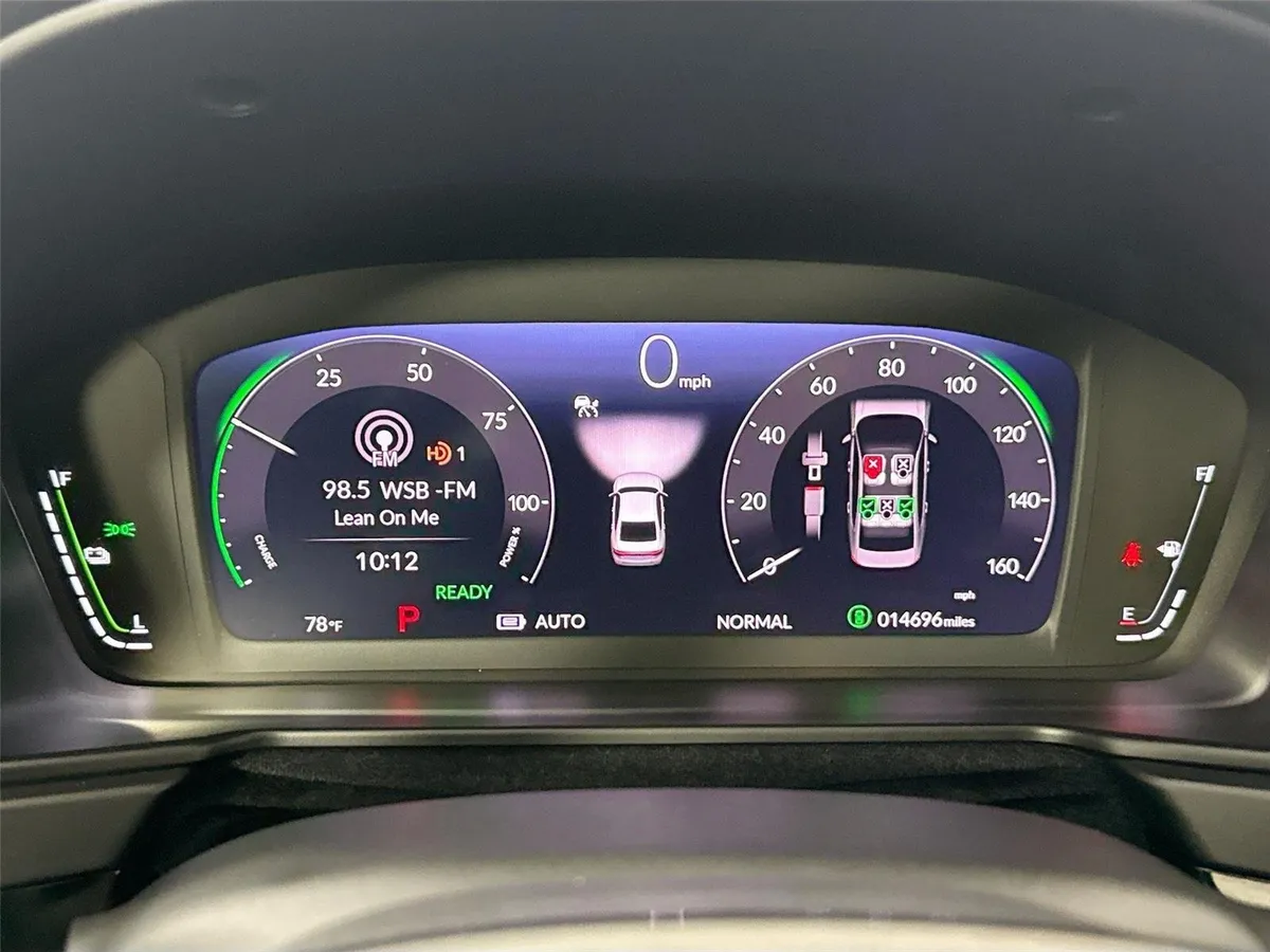 2025 Honda Accord Hybrid Touring thumbnail 24