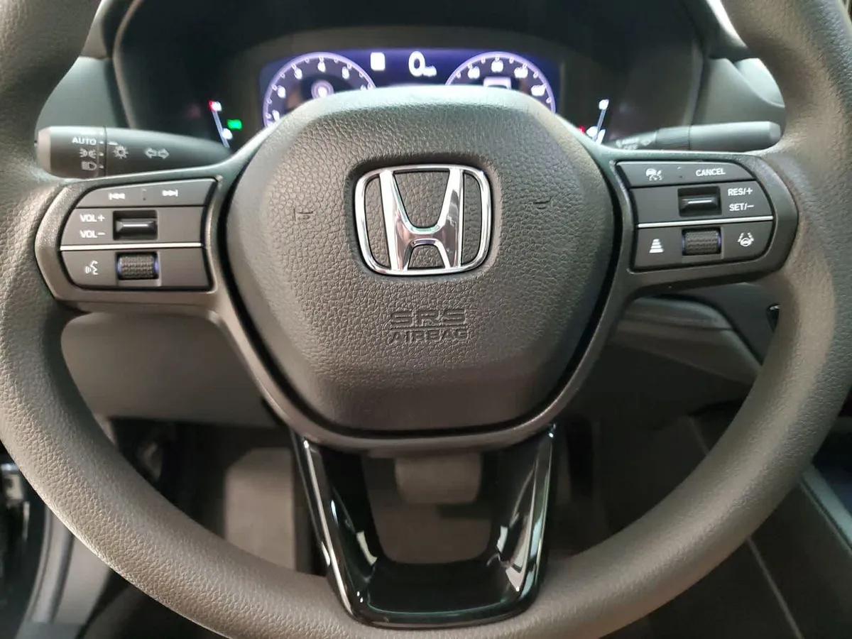 2025 Honda Accord SE thumbnail 11